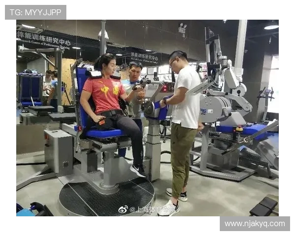 上海羽毛球队力量争议引发热议球员表现与训练方式成焦点讨论