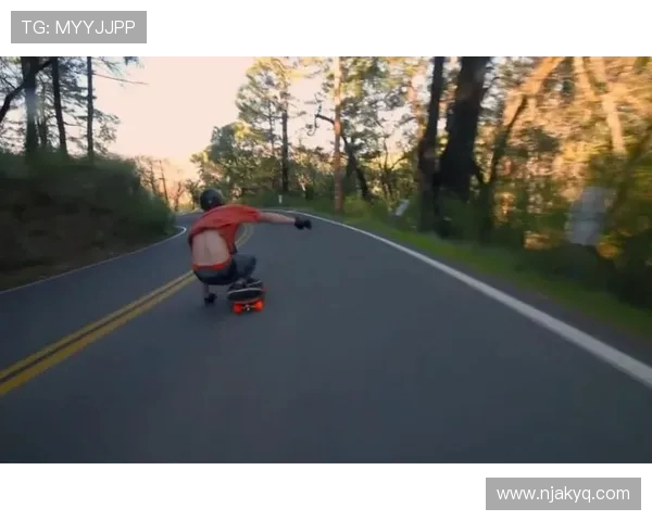 成都滑板队的反击之路：深度探索滑板文化与城市精神的交融