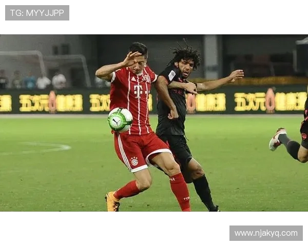 巴黎圣日耳曼与拜仁慕尼黑的巅峰对决谁能笑到最后